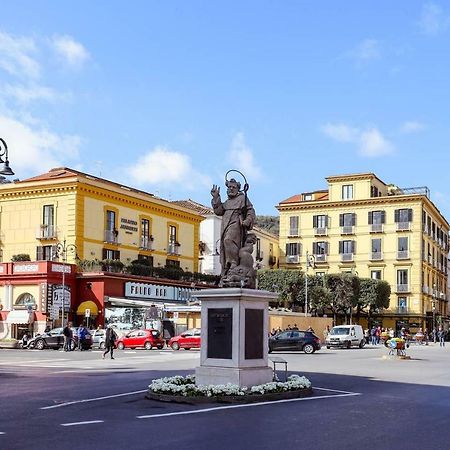 Maison Flavia Σορέντο Εξωτερικό φωτογραφία